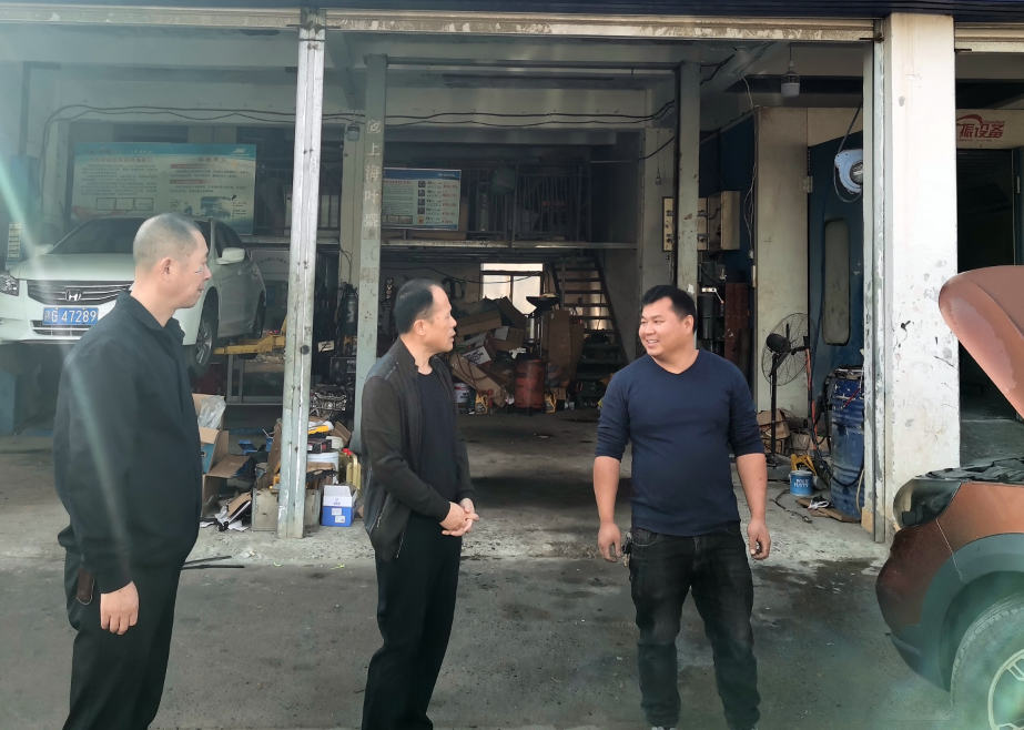 九江長運(yùn):武寧公司舉行消防安全大排查