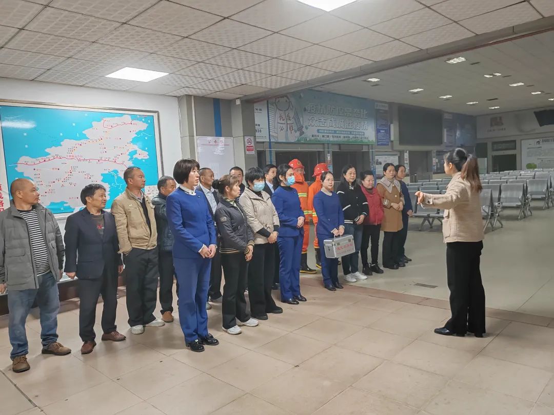贛州方通:開(kāi)展消防應(yīng)急演練 筑牢冬季安全防線(xiàn)