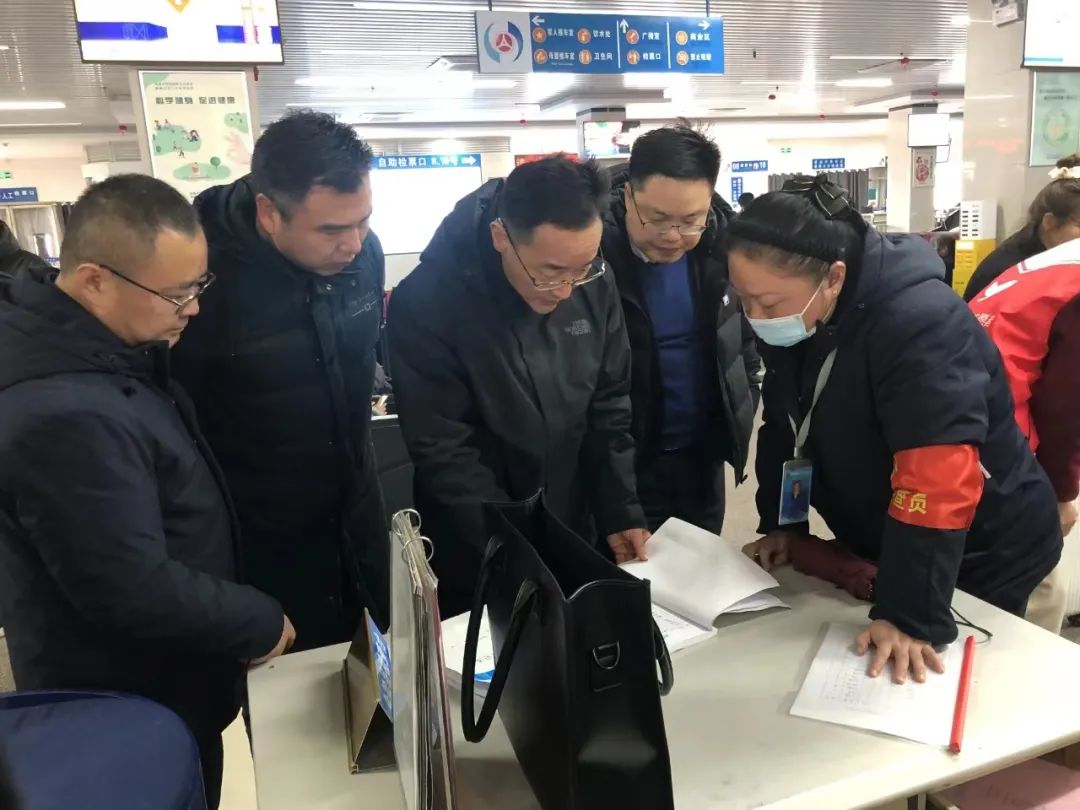 穆孫祥一行督導(dǎo)徐坊客運站、全域旅游集散中心春運保障工作